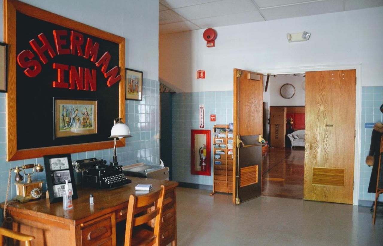 Sherman Inn Ogdensburg 外观 照片