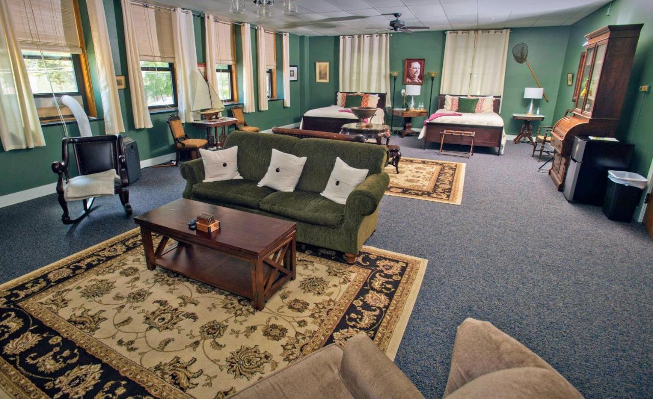 Sherman Inn Ogdensburg 外观 照片